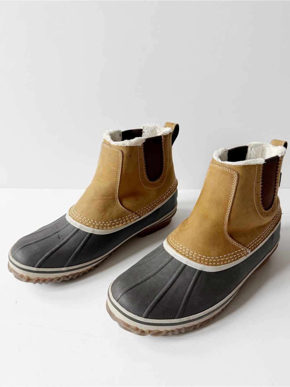 Eddie Bauer Women Tan Hunt Pac Waterproof Slip-On Boots US10 Outdoor Granola
